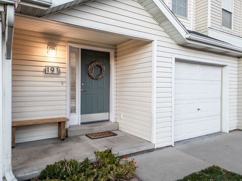 Tiny photo for 191 E FLOWERFIELD DR, Draper, UT 84020 (MLS # 2121271)