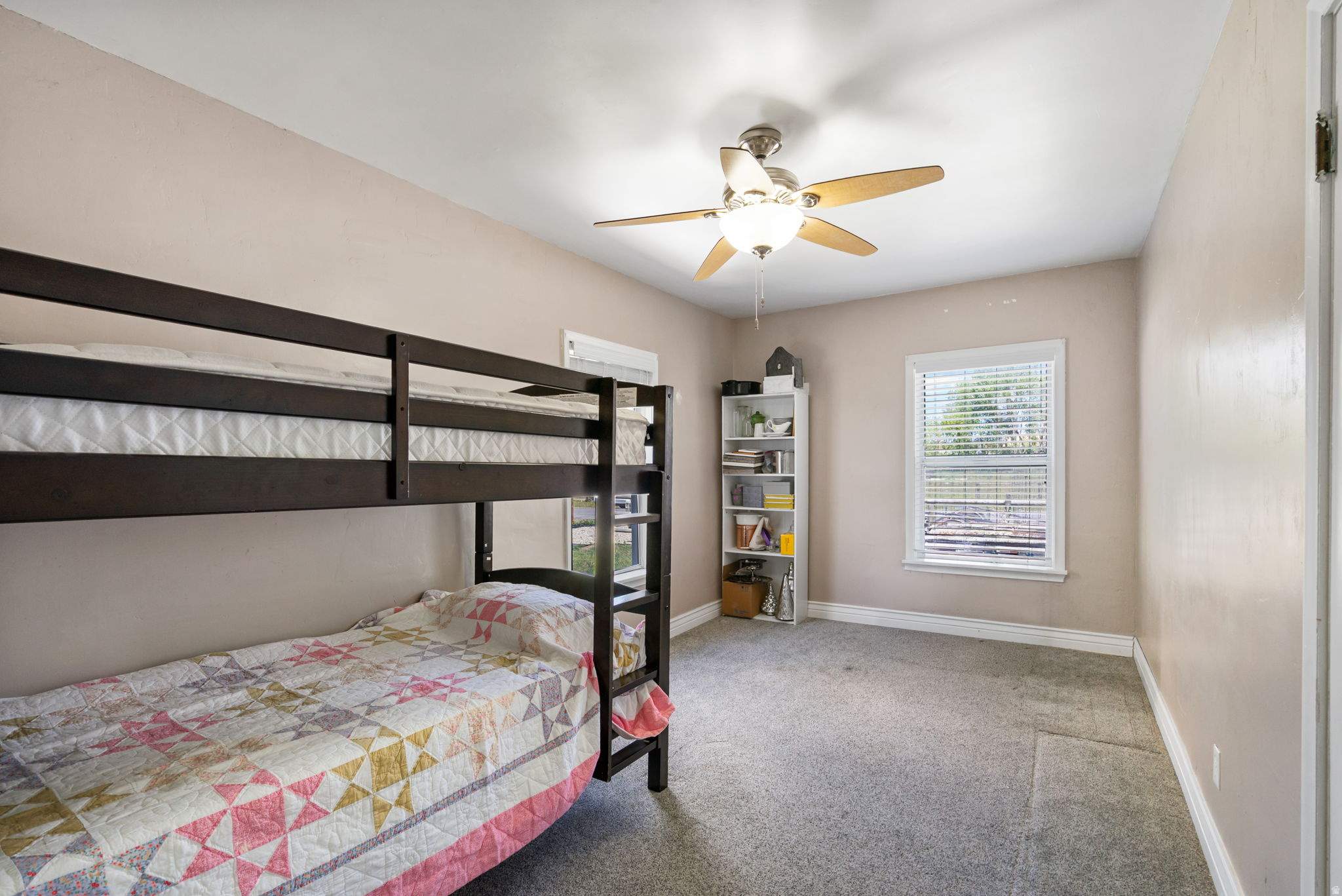SOUTH VALLEY - Residential