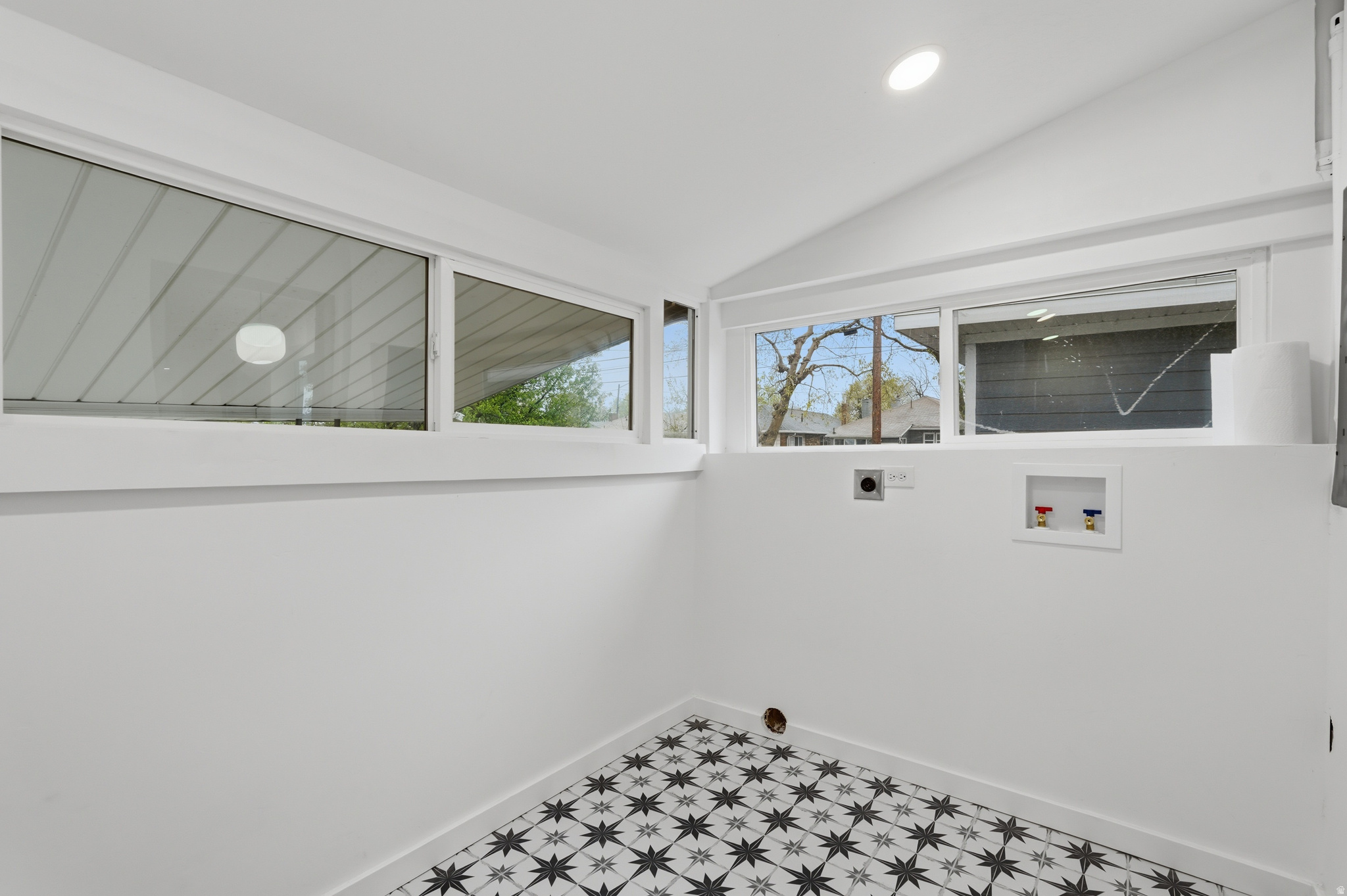 KENWOOD ADD - Residential