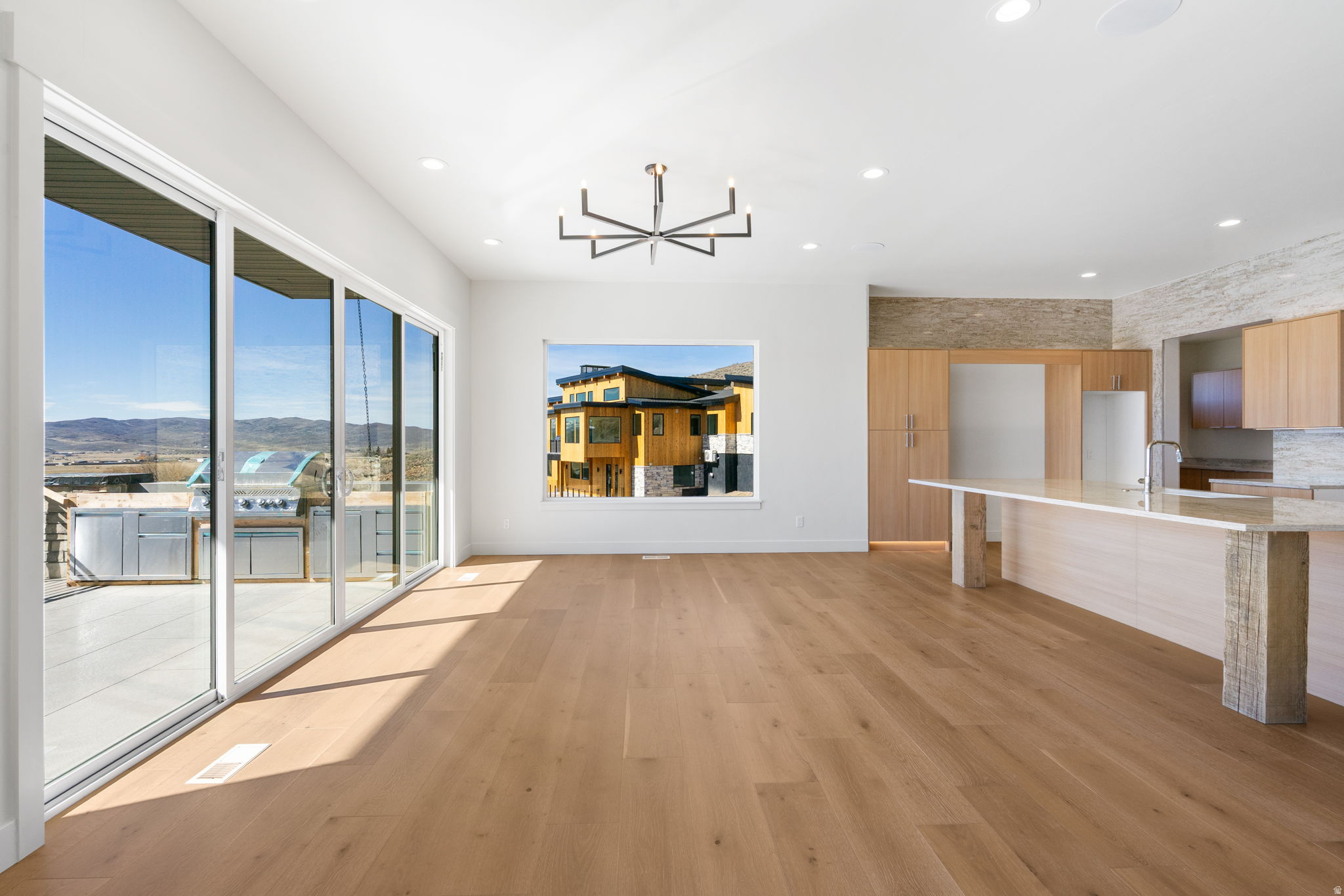 FOOTHILLS AT FRANCIS GATE - Residential