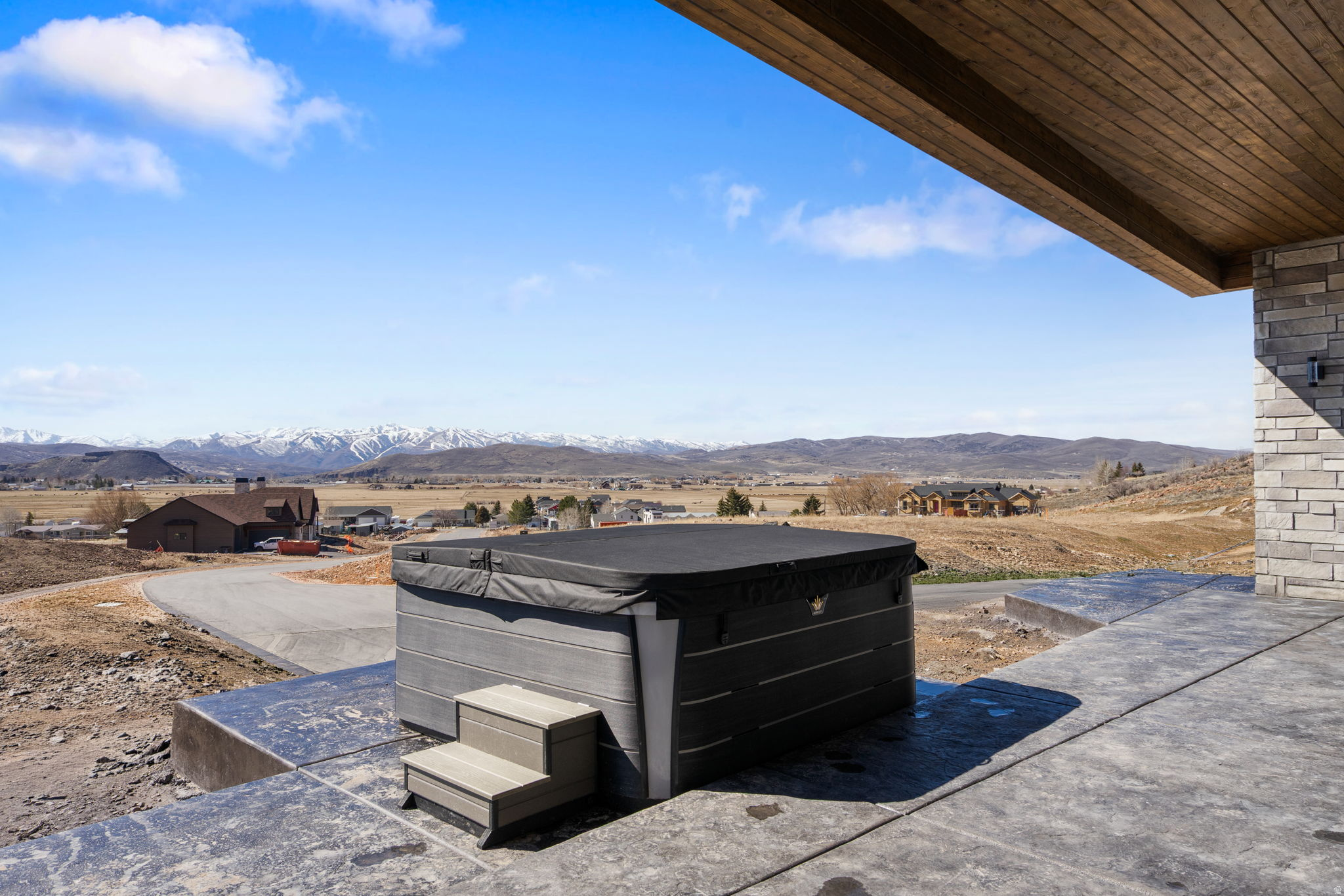 FOOTHILLS AT FRANCIS GATE - Residential