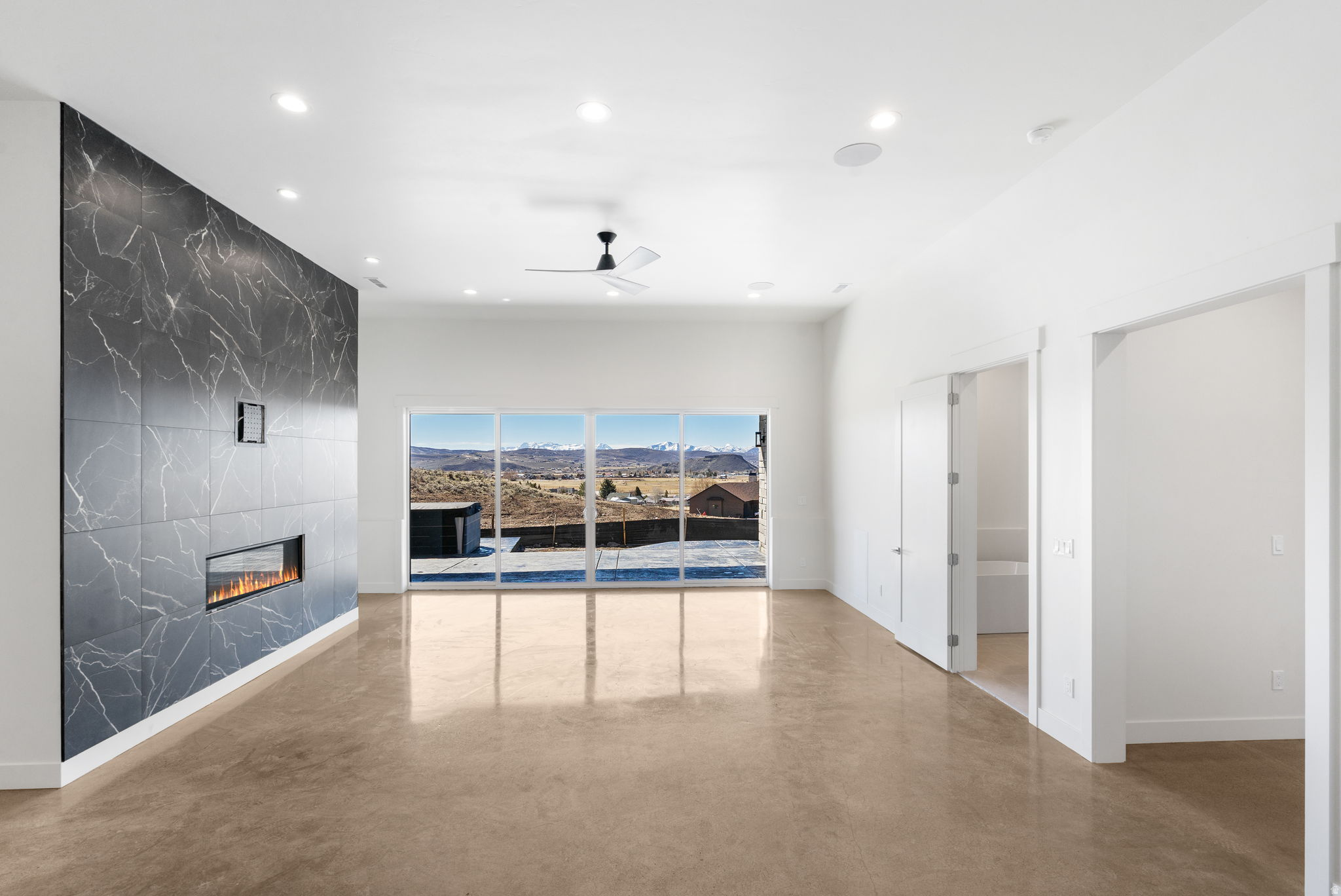 FOOTHILLS AT FRANCIS GATE - Residential