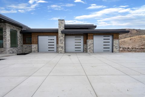 Tiny photo for 1176 N FRANCIS GATE CIR E #14, Francis, UT 84036 (MLS # 2136602)
