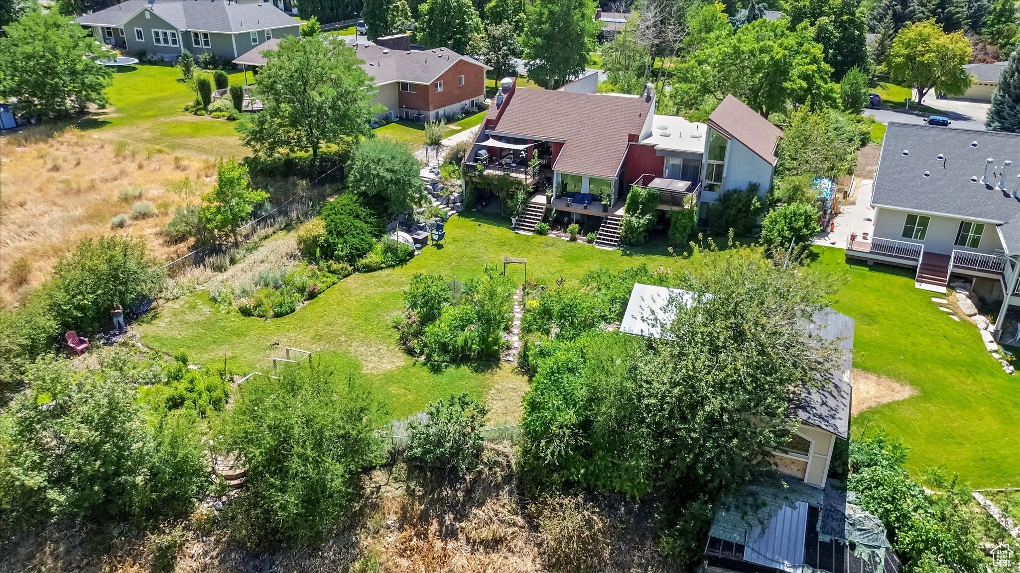 EDGEWOOD HALL ESTATES - Residential