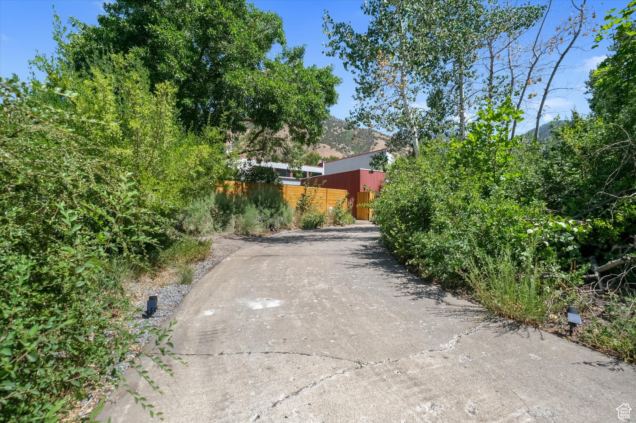 EDGEWOOD HALL ESTATES - Residential