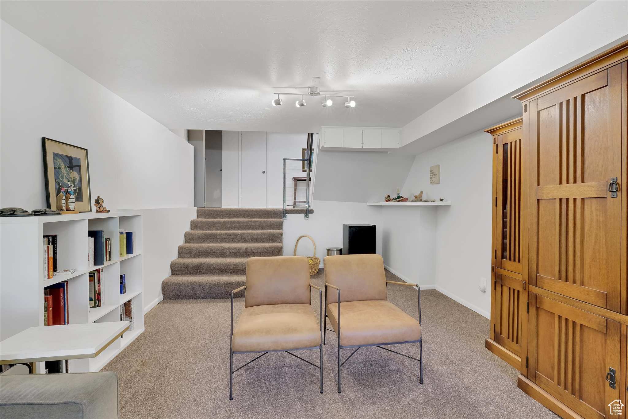 EDGEWOOD HALL ESTATES - Residential