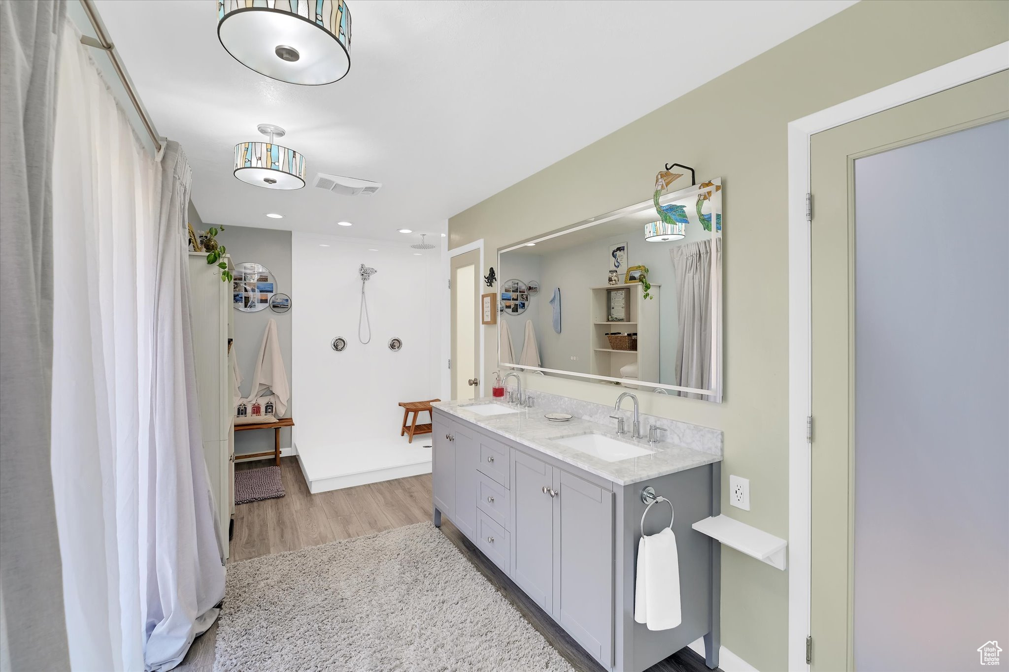 EDGEWOOD HALL ESTATES - Residential