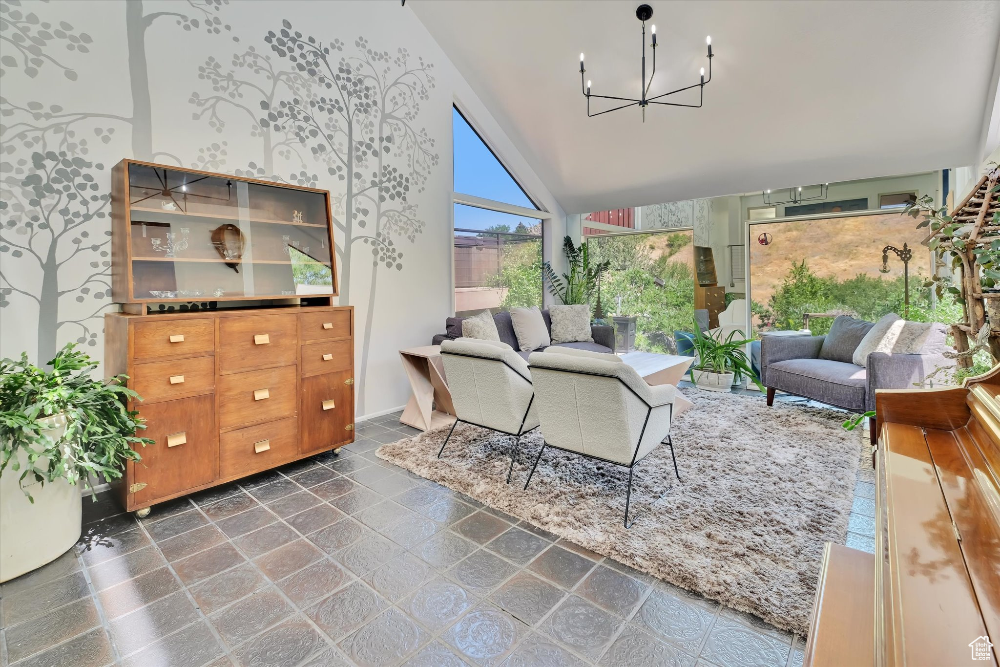 EDGEWOOD HALL ESTATES - Residential