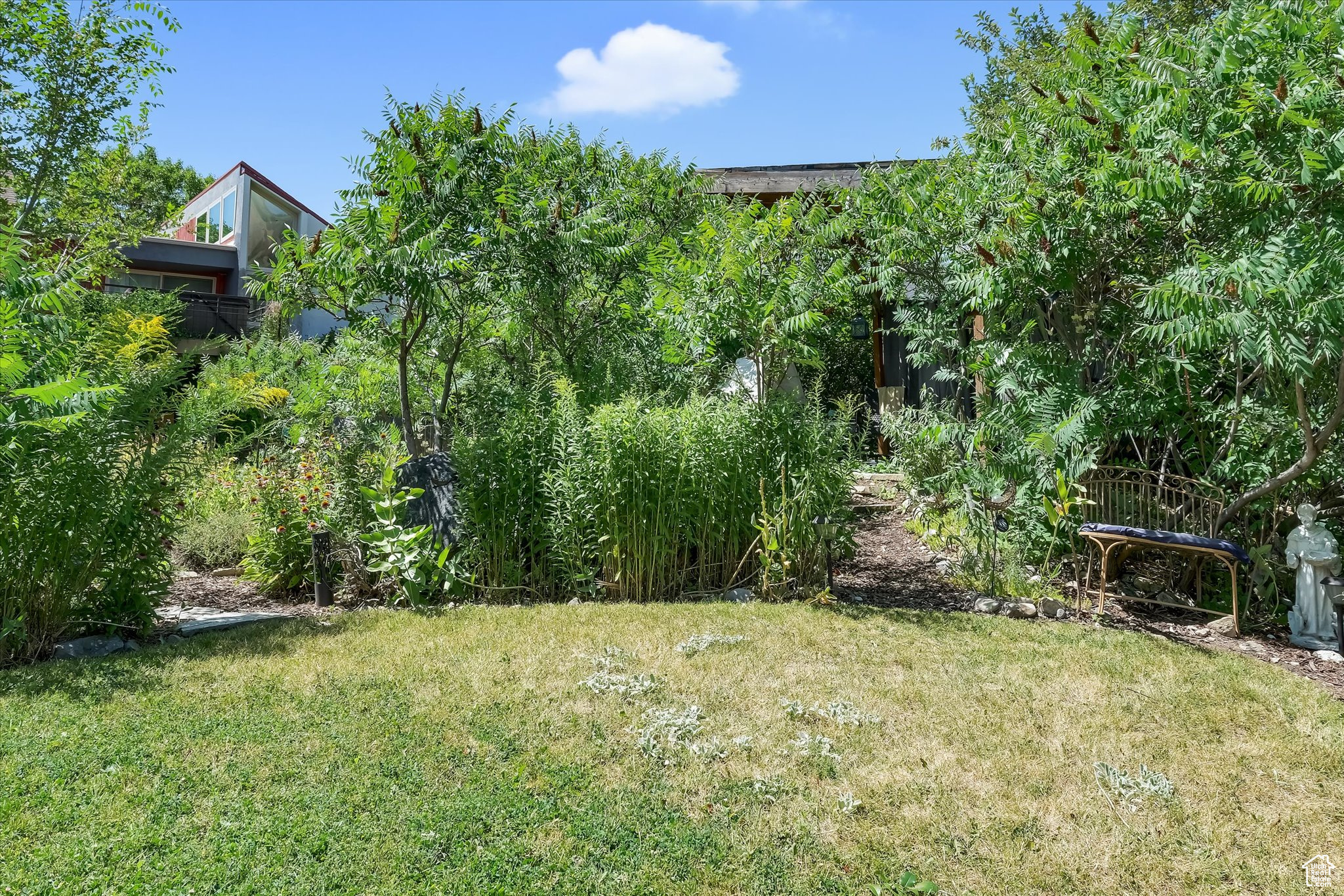 EDGEWOOD HALL ESTATES - Residential