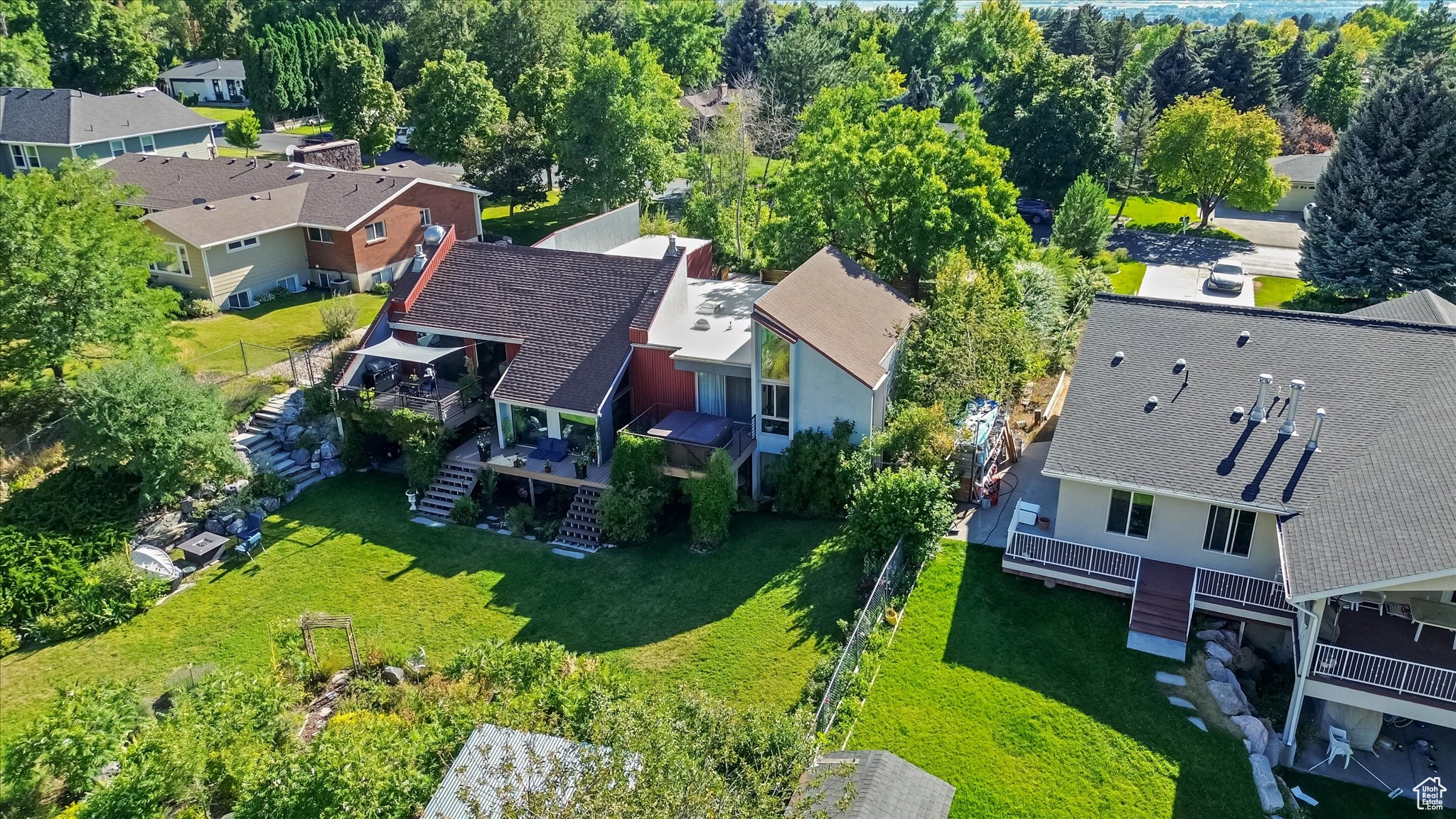 EDGEWOOD HALL ESTATES - Residential