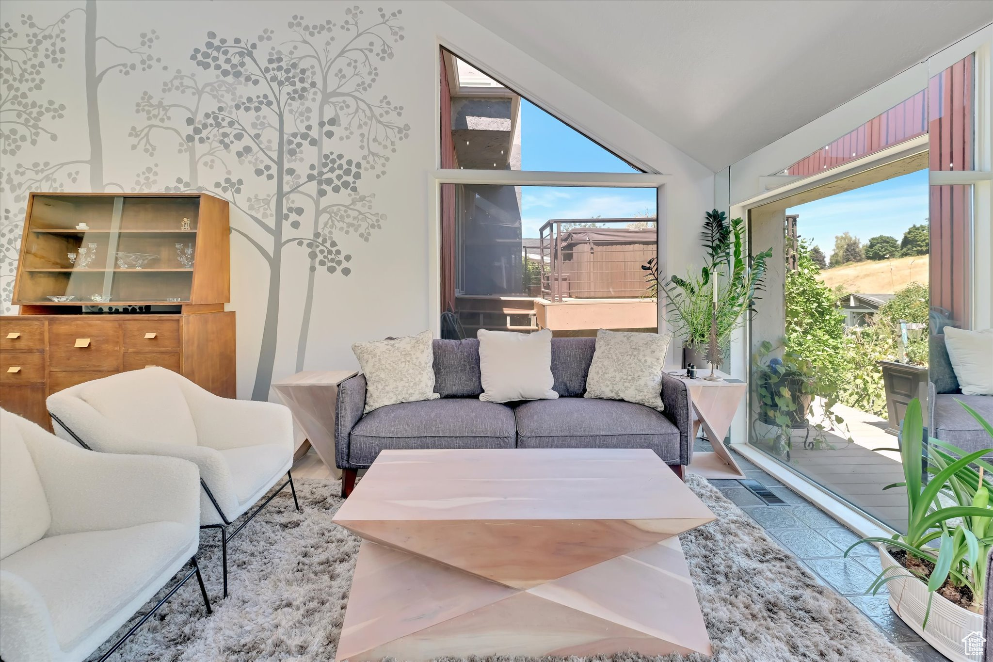 EDGEWOOD HALL ESTATES - Residential