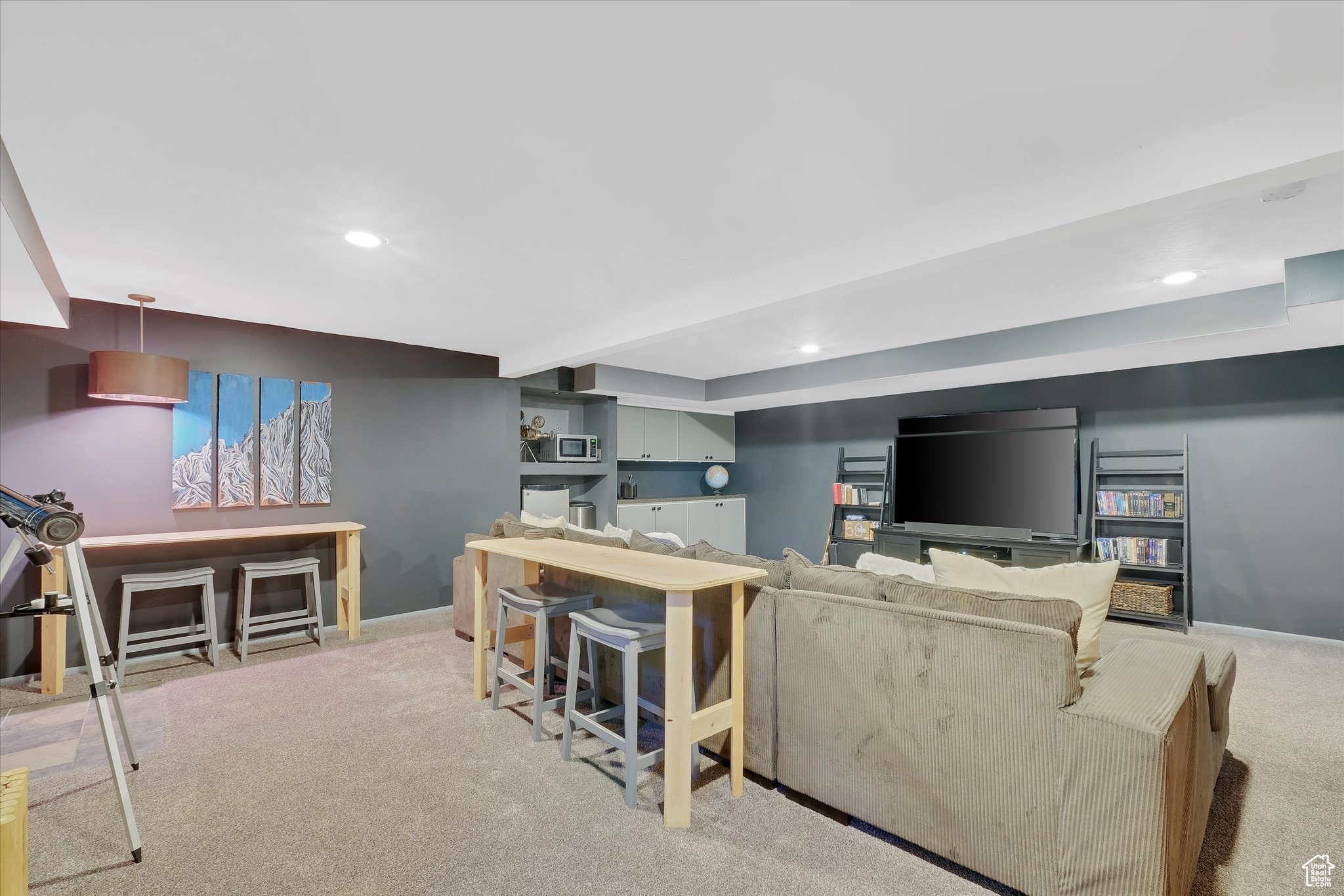 EDGEWOOD HALL ESTATES - Residential