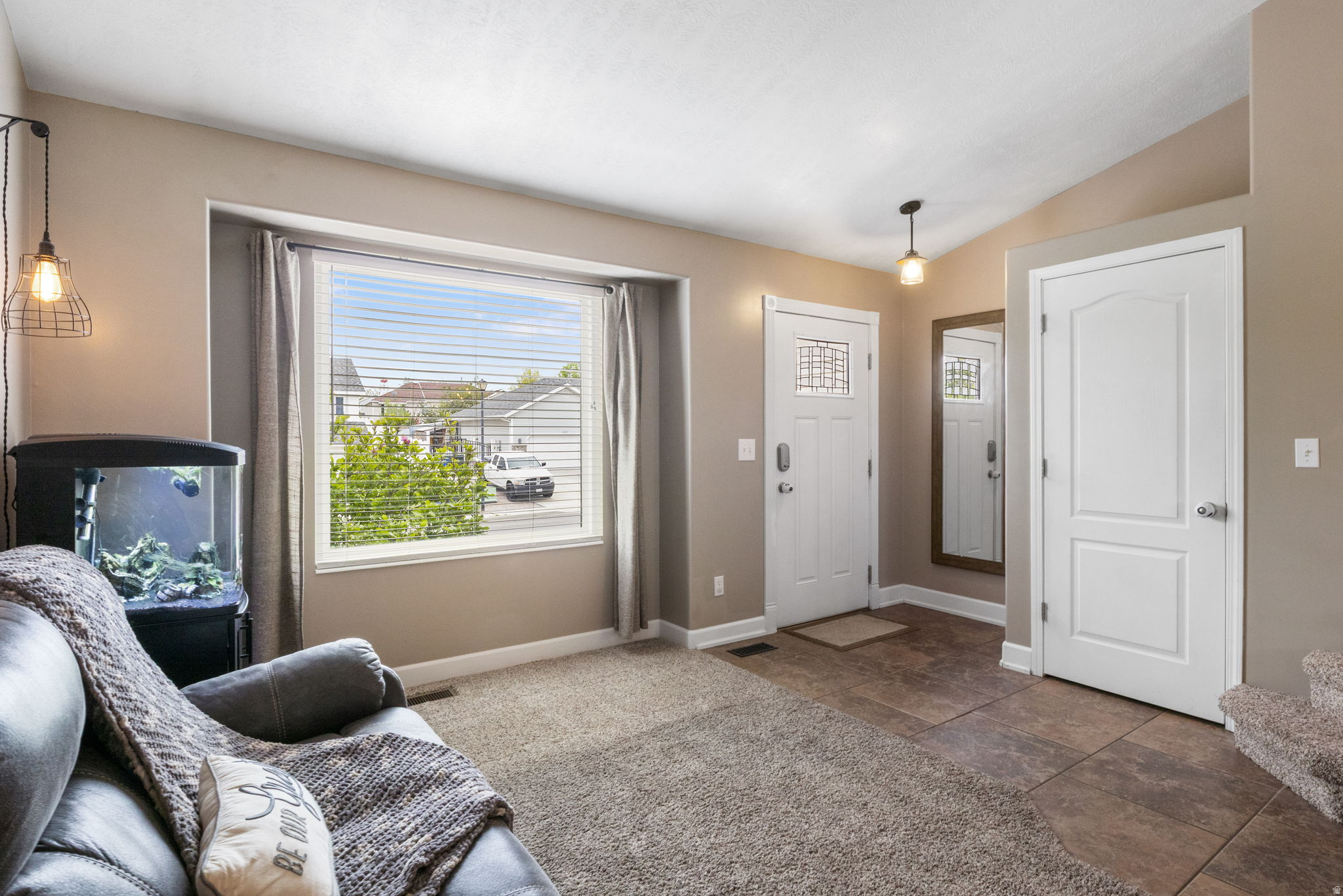 ROCHELLE PARK NO 1 - Residential