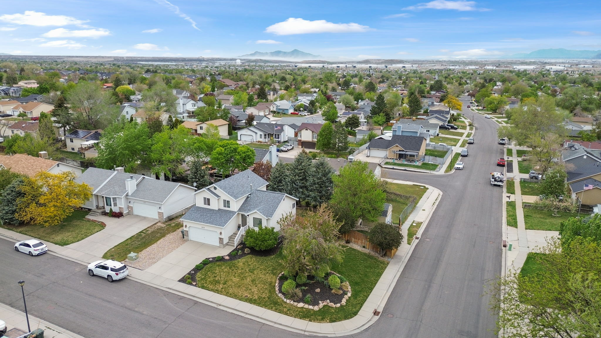 ROCHELLE PARK NO 1 - Residential