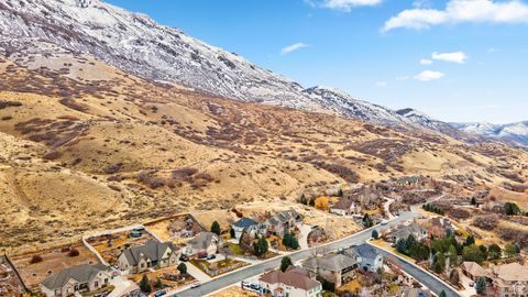 Tiny photo for 3408 W BEAR CANYON LN N #53, Cedar Hills, UT 84062 (MLS # 2055577)