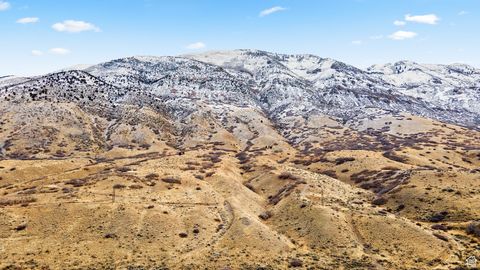 Tiny photo for 3408 W BEAR CANYON LN N #53, Cedar Hills, UT 84062 (MLS # 2055577)