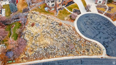 Tiny photo for 3408 W BEAR CANYON LN N #53, Cedar Hills, UT 84062 (MLS # 2055577)