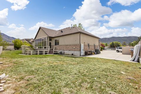 Tiny photo for 217 E SCENIC PEAK CV, Draper, UT 84020 (MLS # 2152295)