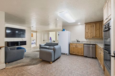 Tiny photo for 217 E SCENIC PEAK CV, Draper, UT 84020 (MLS # 2152295)