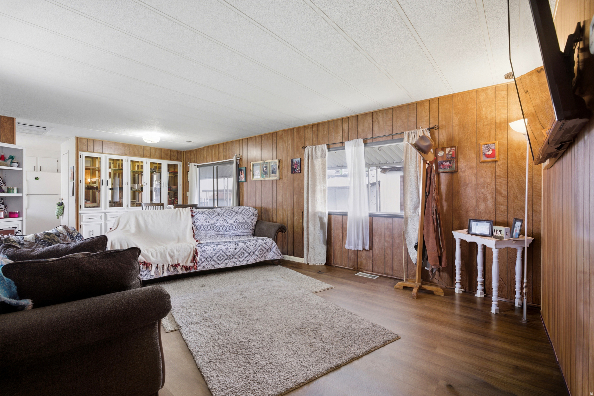 EVERGREEN VILLAGE MANUFACTURED HOME COMMUNITY - Residential