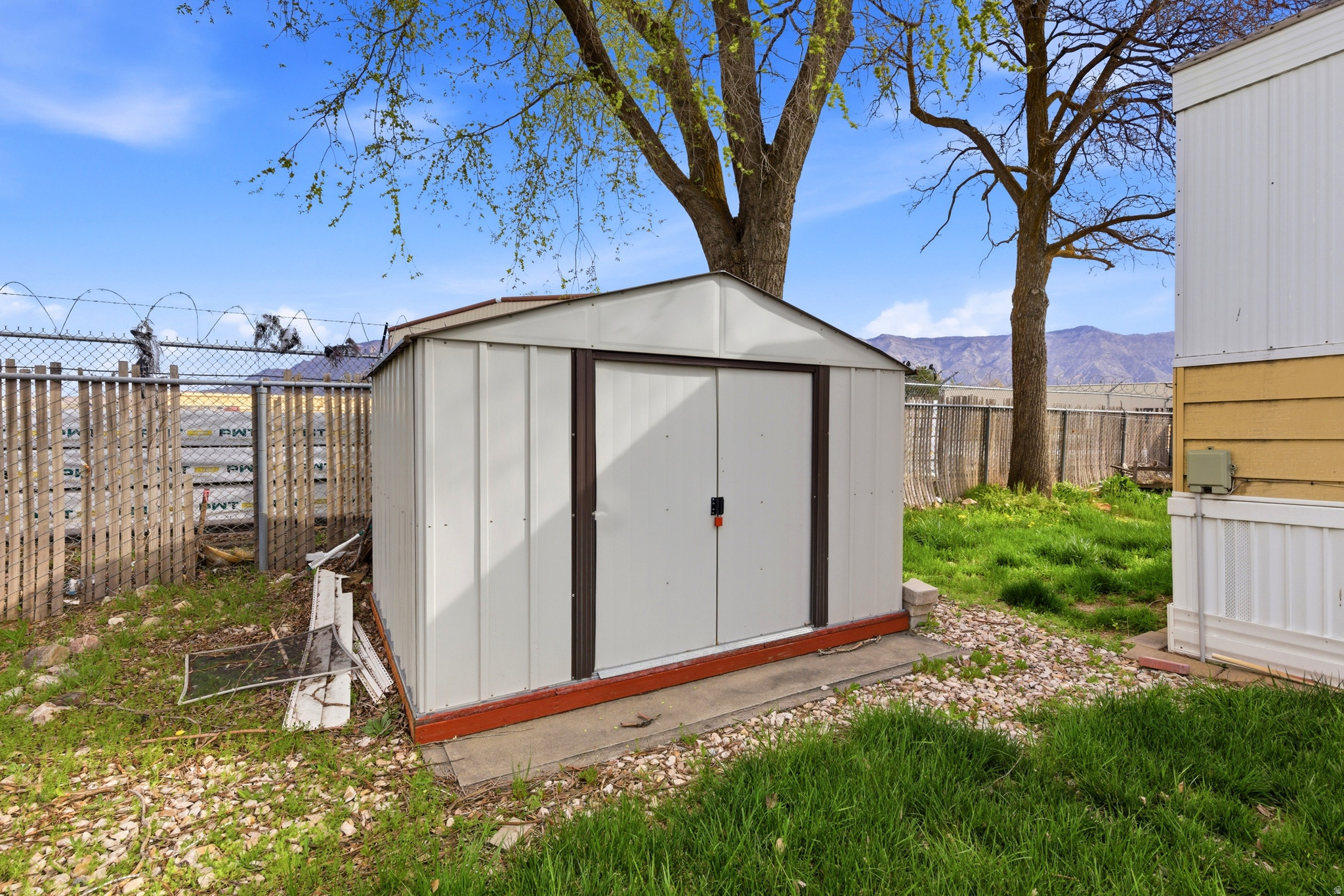 EVERGREEN VILLAGE MANUFACTURED HOME COMMUNITY - Residential