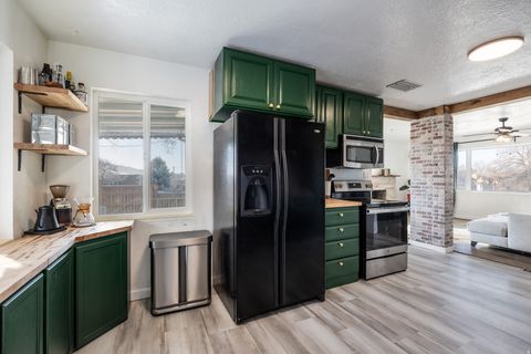 Tiny photo for 2890 S WHEELOCK AVE, Ogden, UT 84403 (MLS # 2133795)