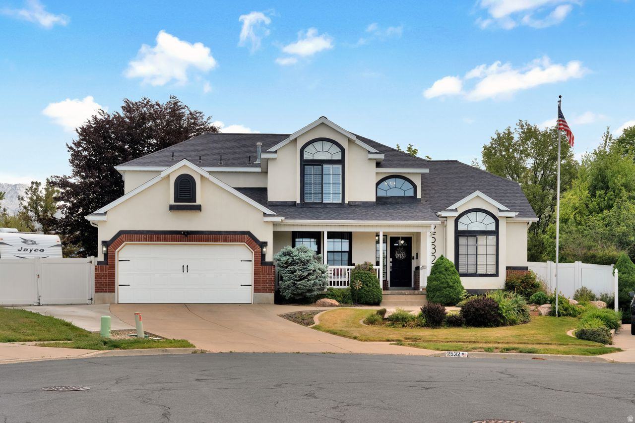 WYNDOM HIGHLANDS - Residential