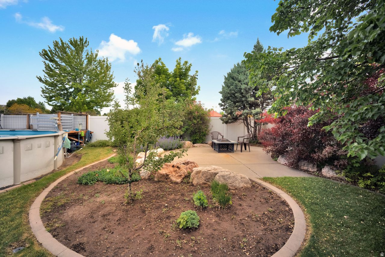WYNDOM HIGHLANDS - Residential