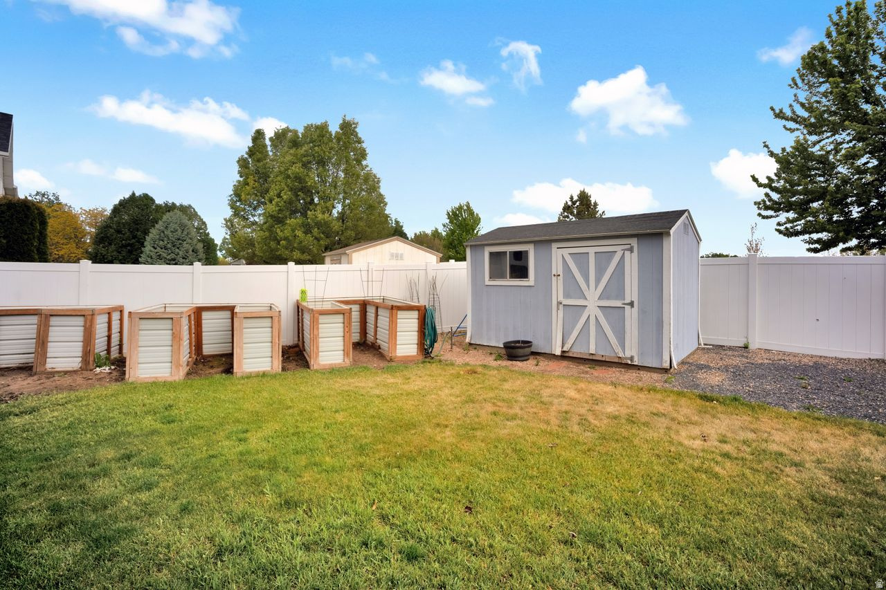 WYNDOM HIGHLANDS - Residential