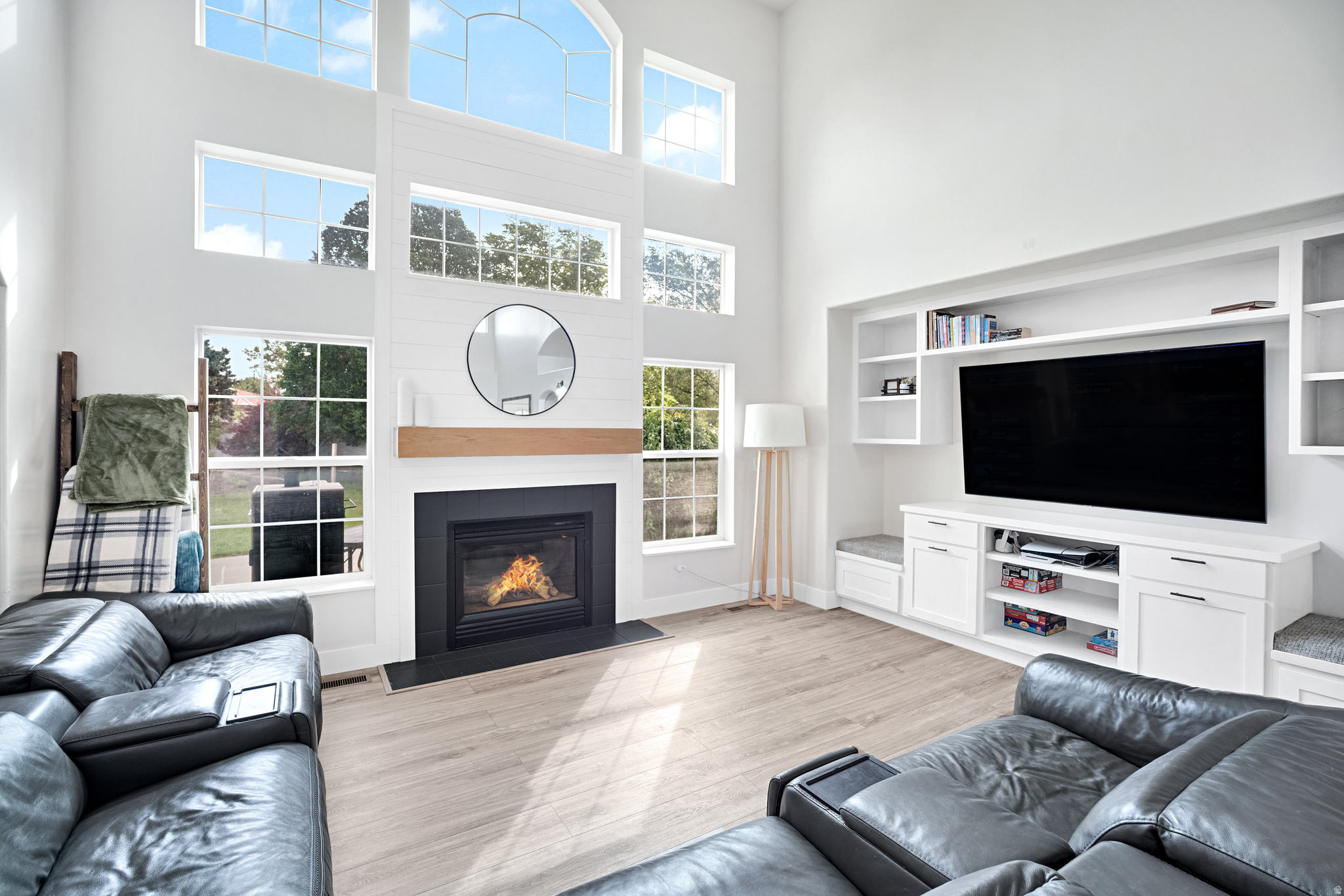 WYNDOM HIGHLANDS - Residential