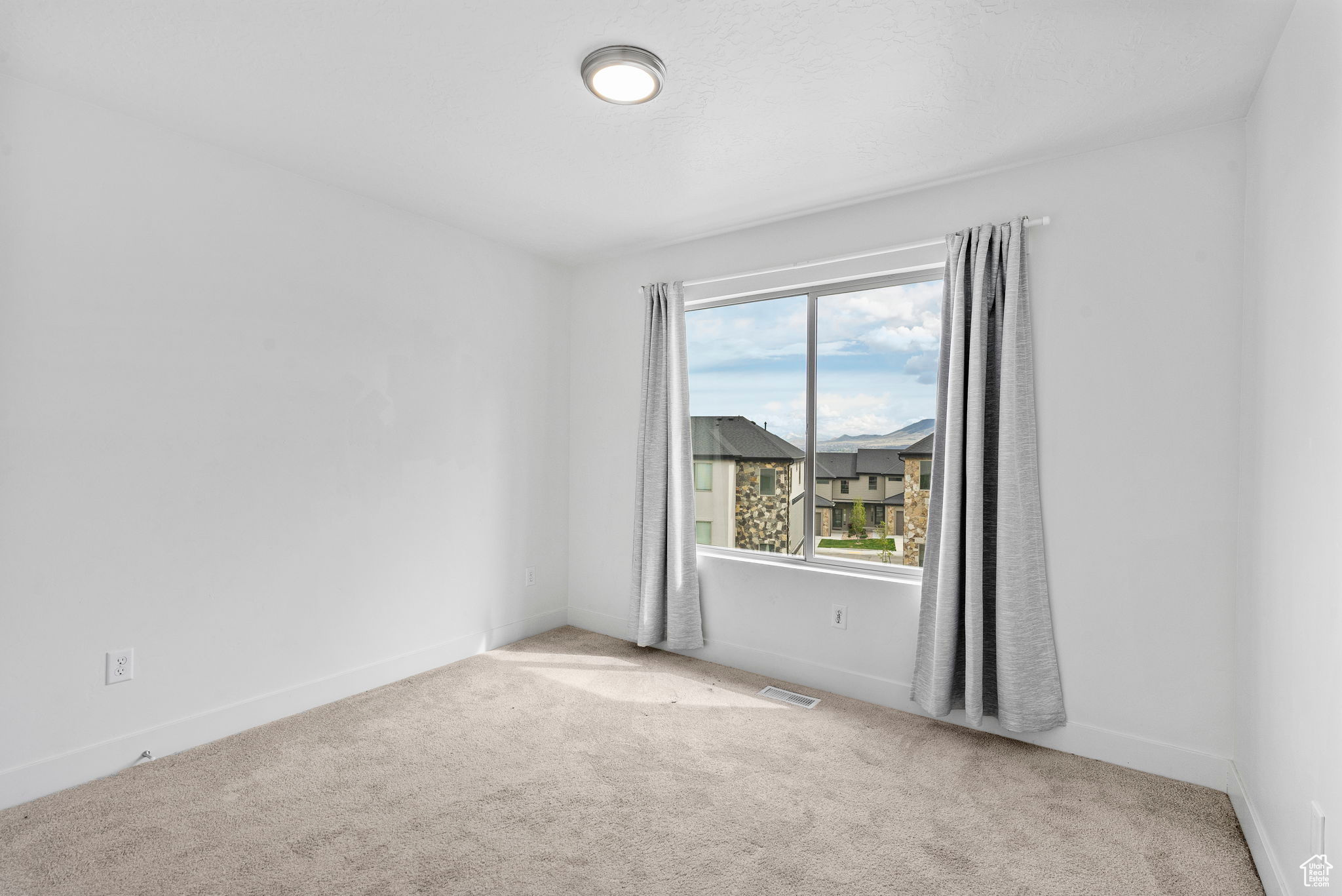 161 W Autumn Ln, Saratoga Springs, Utah image 14
