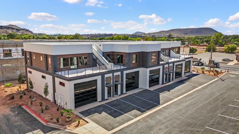 Townhouse For Sale - 80 W Center St #13<br/> La Verkin, UT 84745