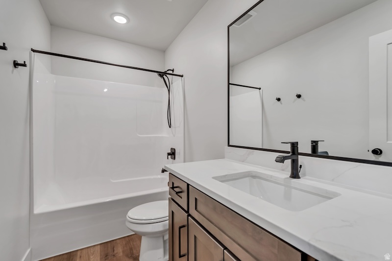 TOWNS AT BRYLEE FARMS - Residential