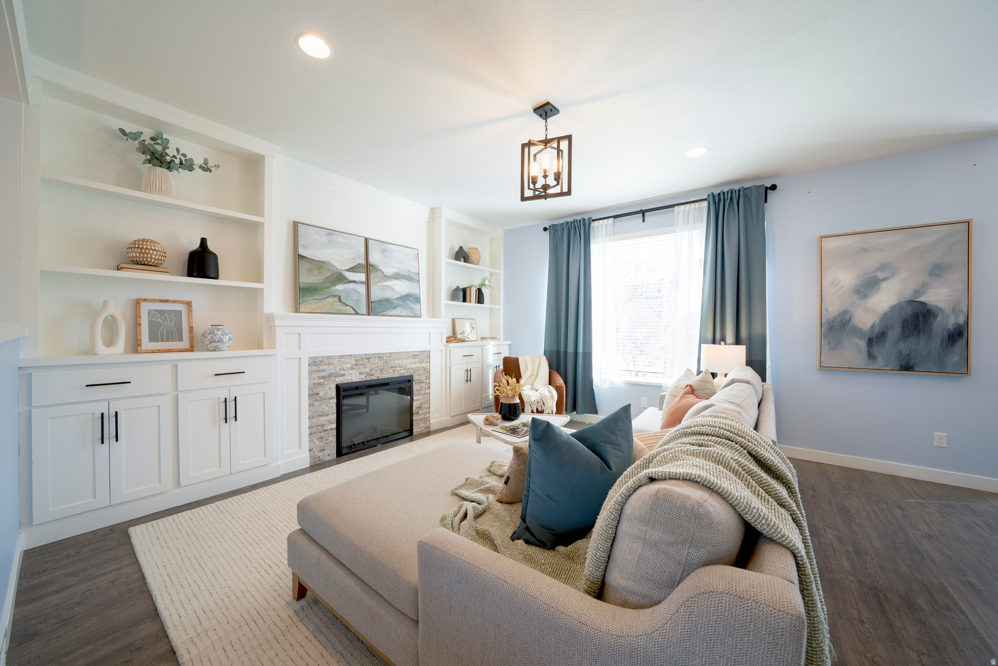 INDEPENDENCE - Residential