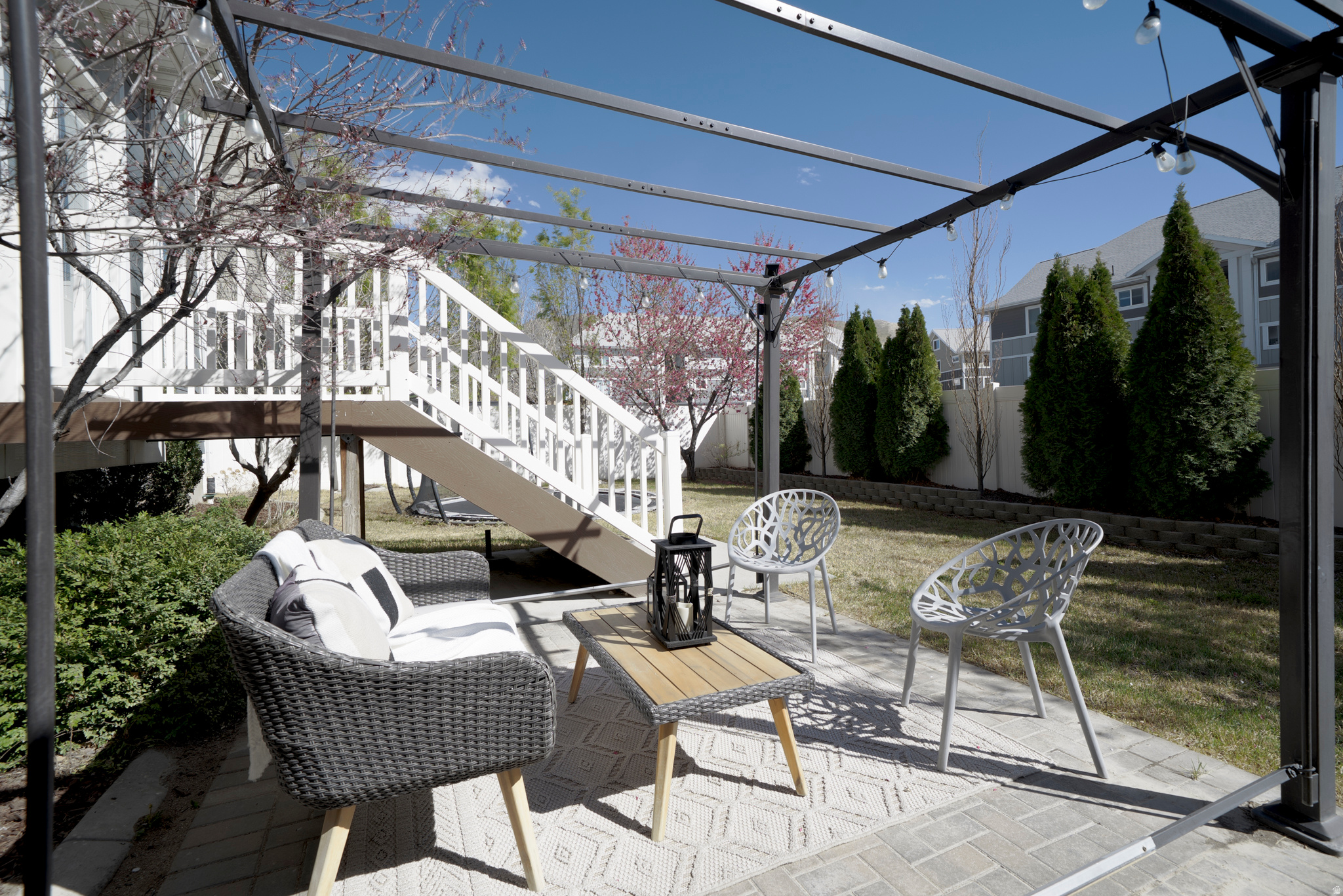 INDEPENDENCE - Residential