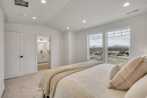 Tiny photo for 7633 S WOODTRAIL WAY E, Sandy, UT 84047 (MLS # 2136357)