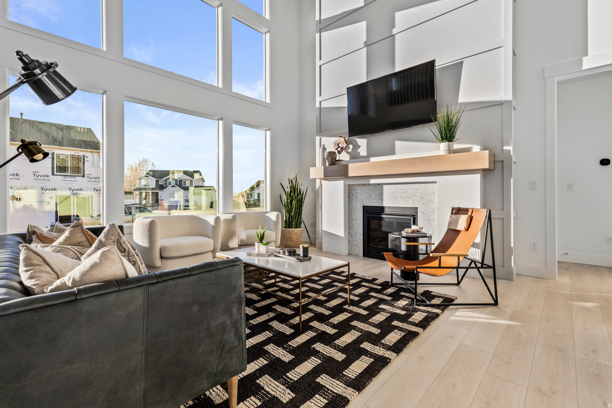 RIVERS EDGE - Residential