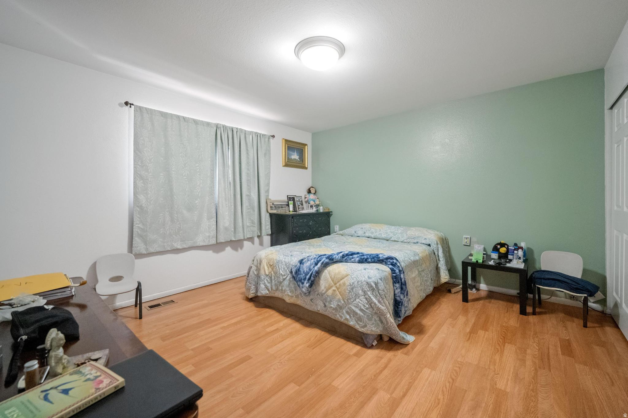 CROWN SUB. - Residential Income