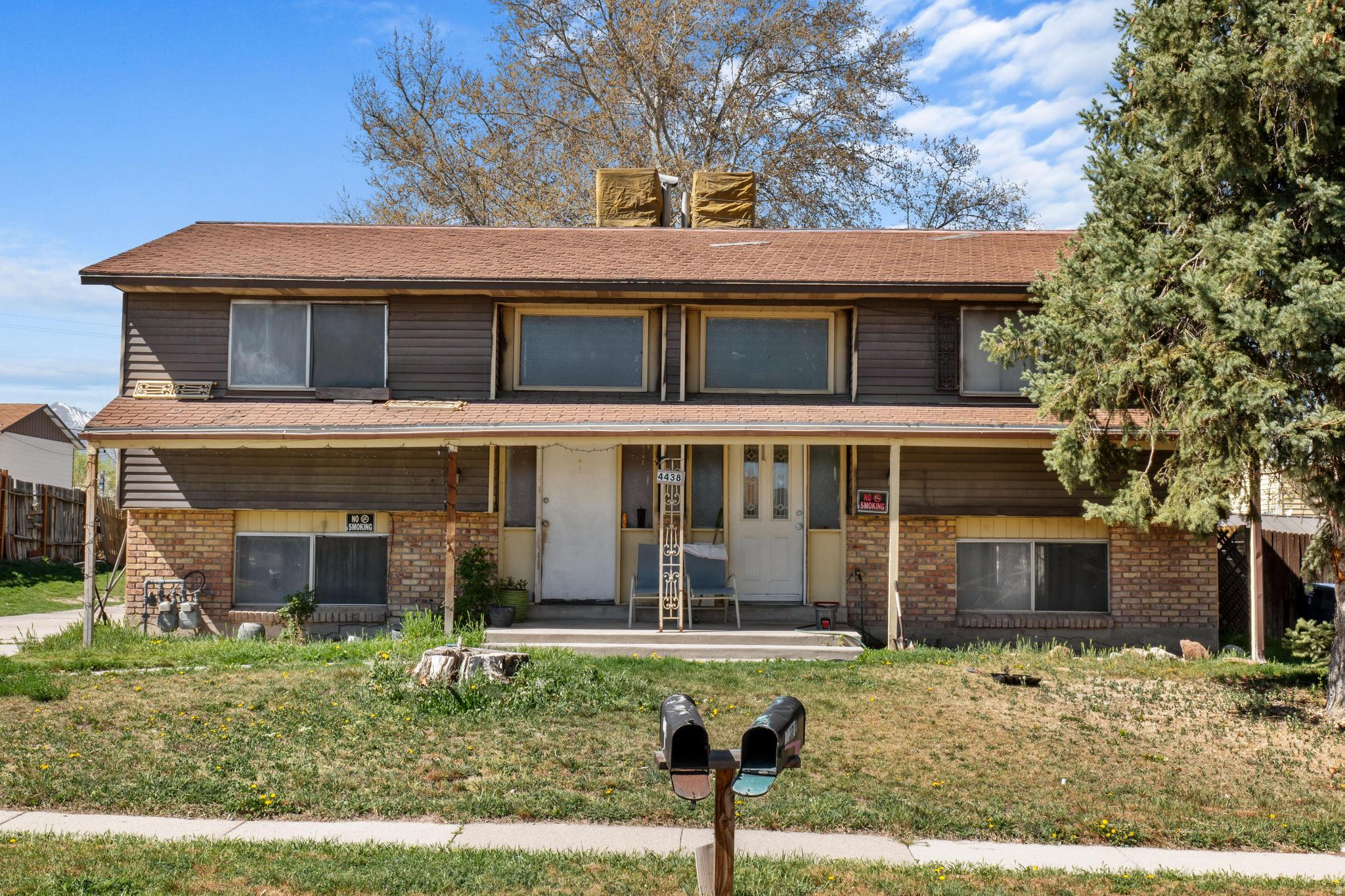 CROWN SUB. - Residential Income