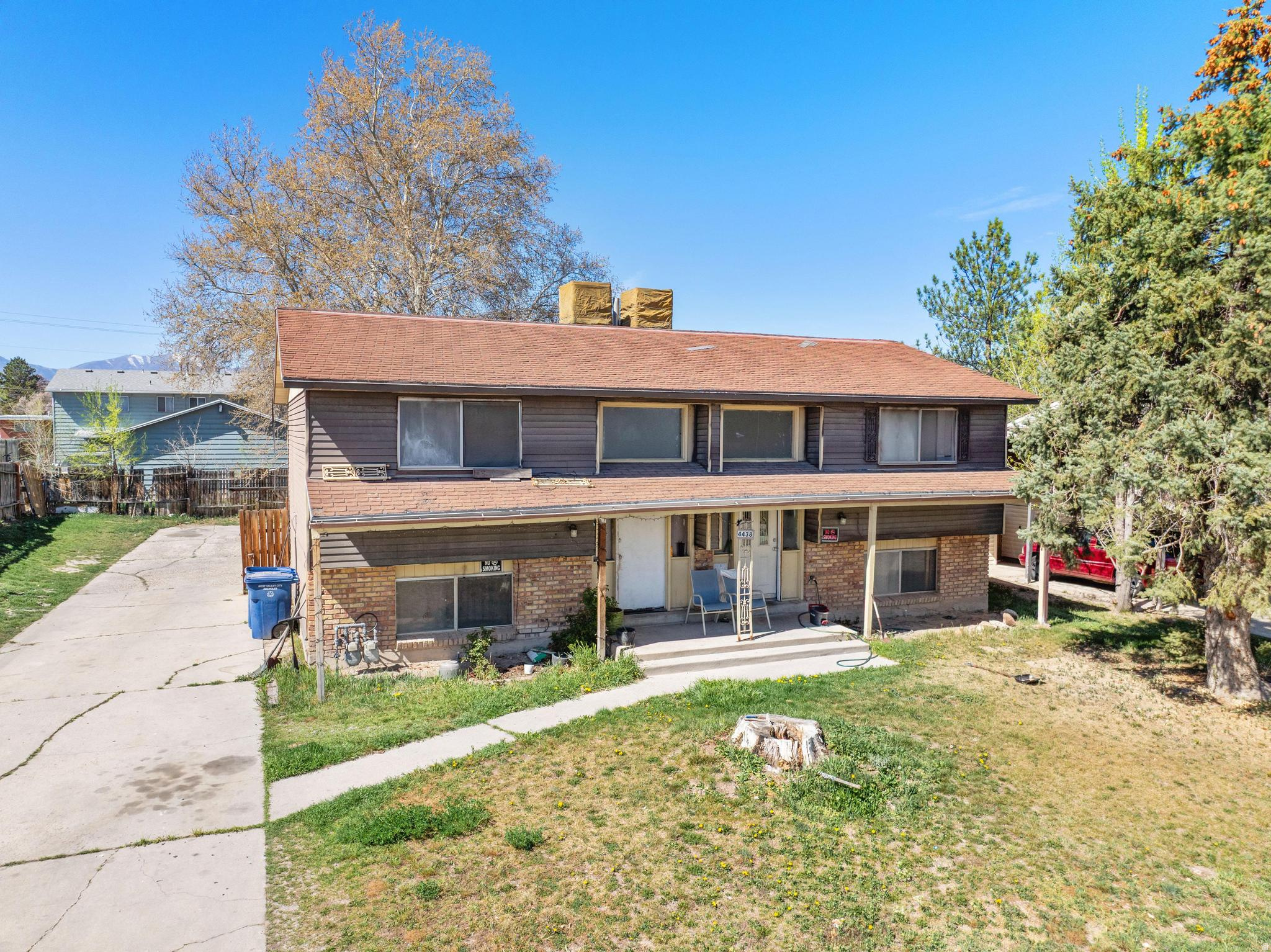 CROWN SUB. - Residential Income