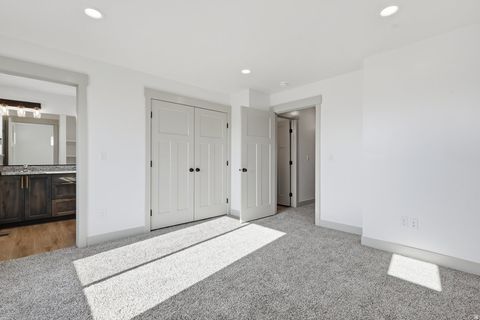 Tiny photo for 856 E 250 N, Hyrum, UT 84319 (MLS # 2134985)