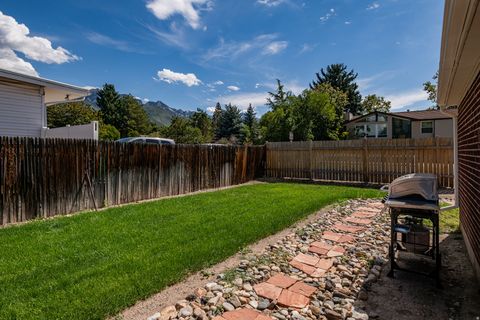 Tiny photo for 2315 E 6600 S, Cottonwood Heights, UT 84121 (MLS # 2147248)