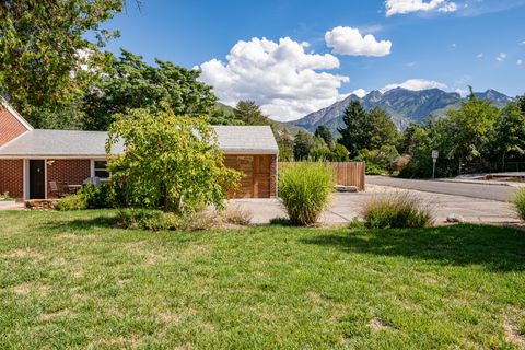 Tiny photo for 2315 E 6600 S, Cottonwood Heights, UT 84121 (MLS # 2147248)