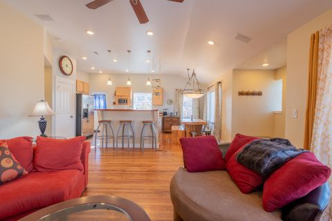 Tiny photo for 2315 E 6600 S, Cottonwood Heights, UT 84121 (MLS # 2147248)