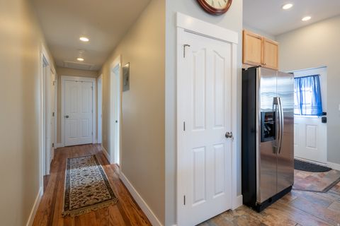 Tiny photo for 2315 E 6600 S, Cottonwood Heights, UT 84121 (MLS # 2147248)