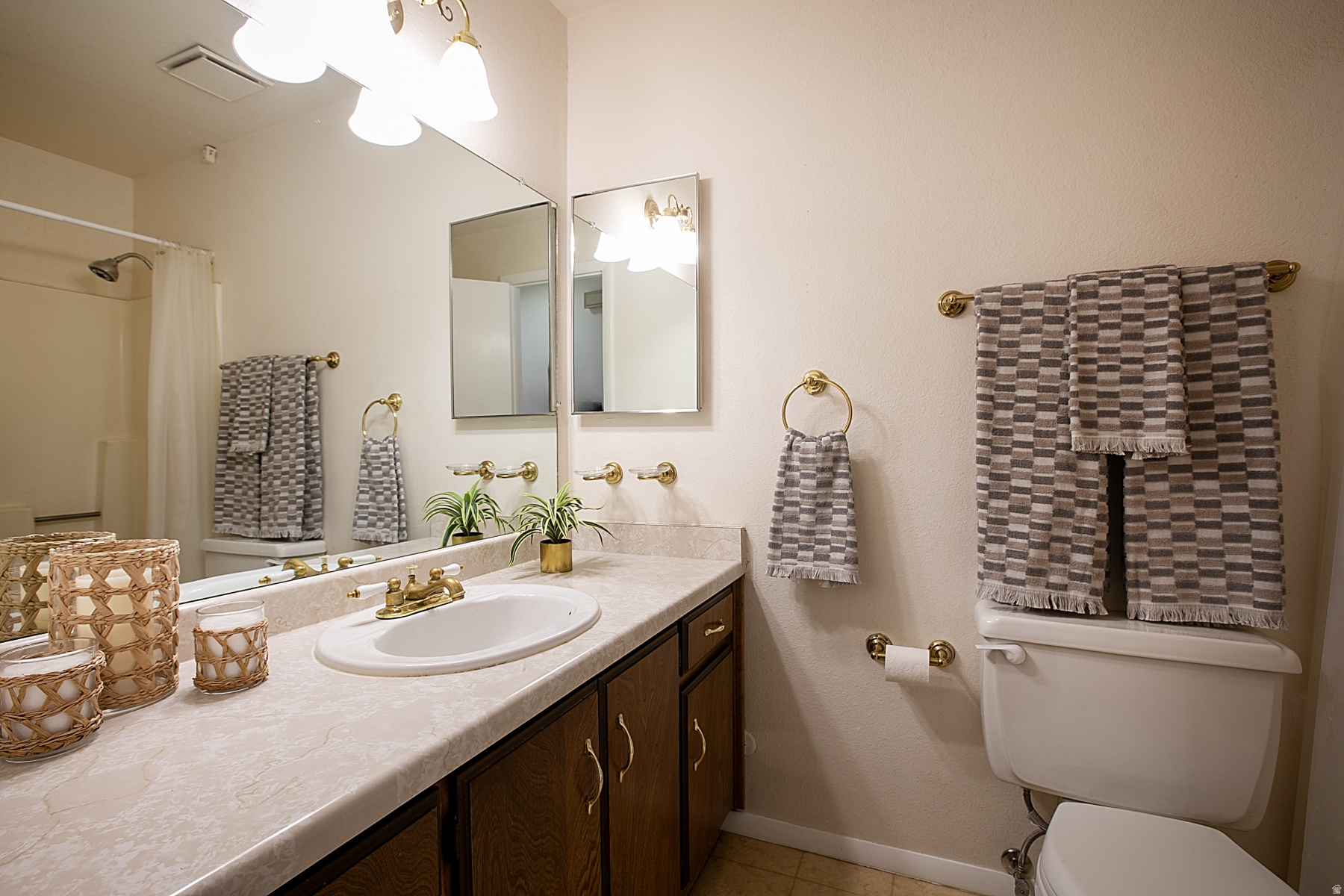 SCHORR ESTATES #2 - Residential