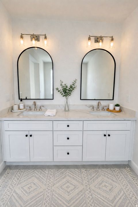 Tiny photo for 1472 W PLEASANT VIEW DR #9, Kaysville, UT 84037 (MLS # 2152018)