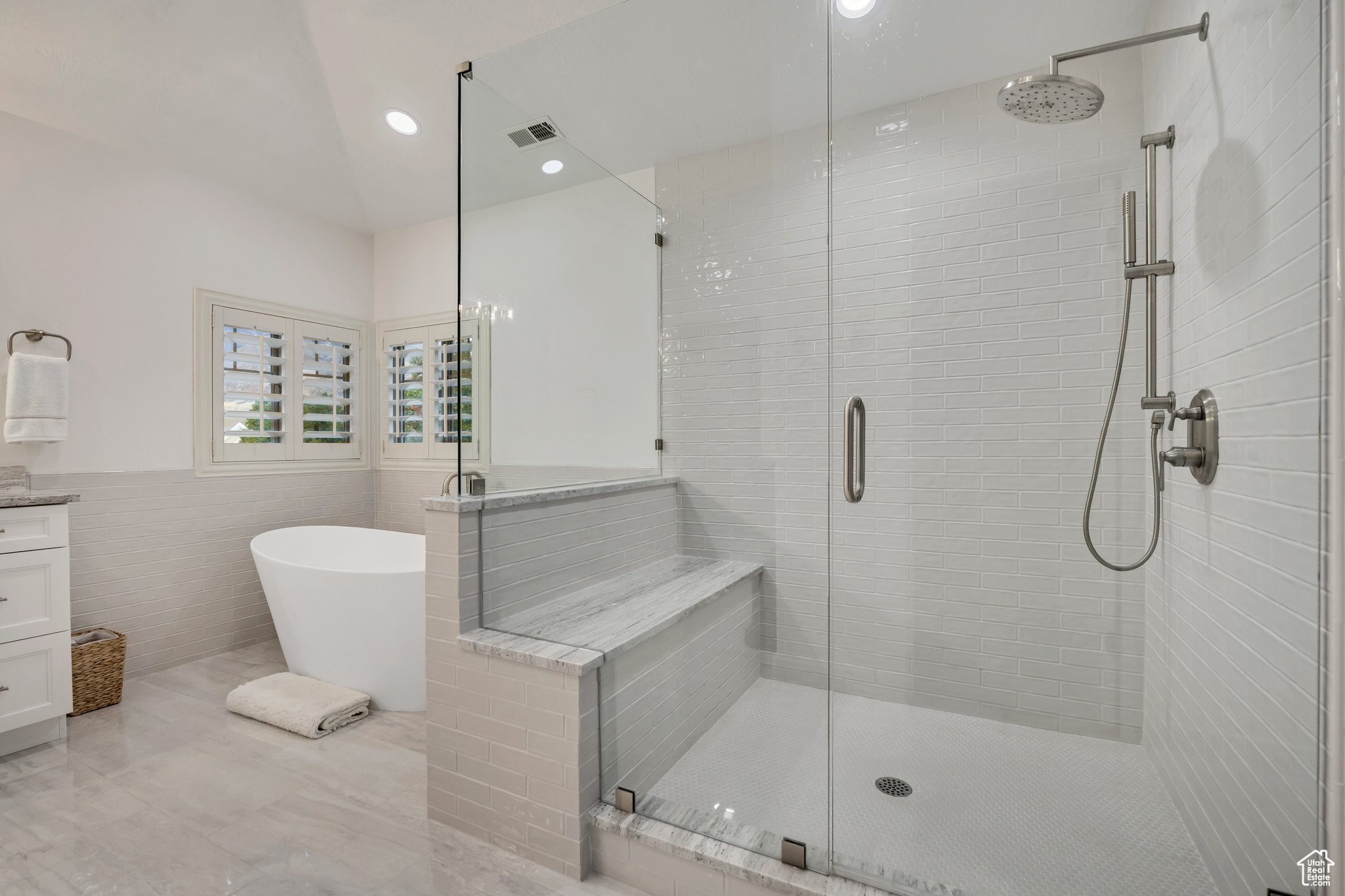 BELLEVUE - Residential