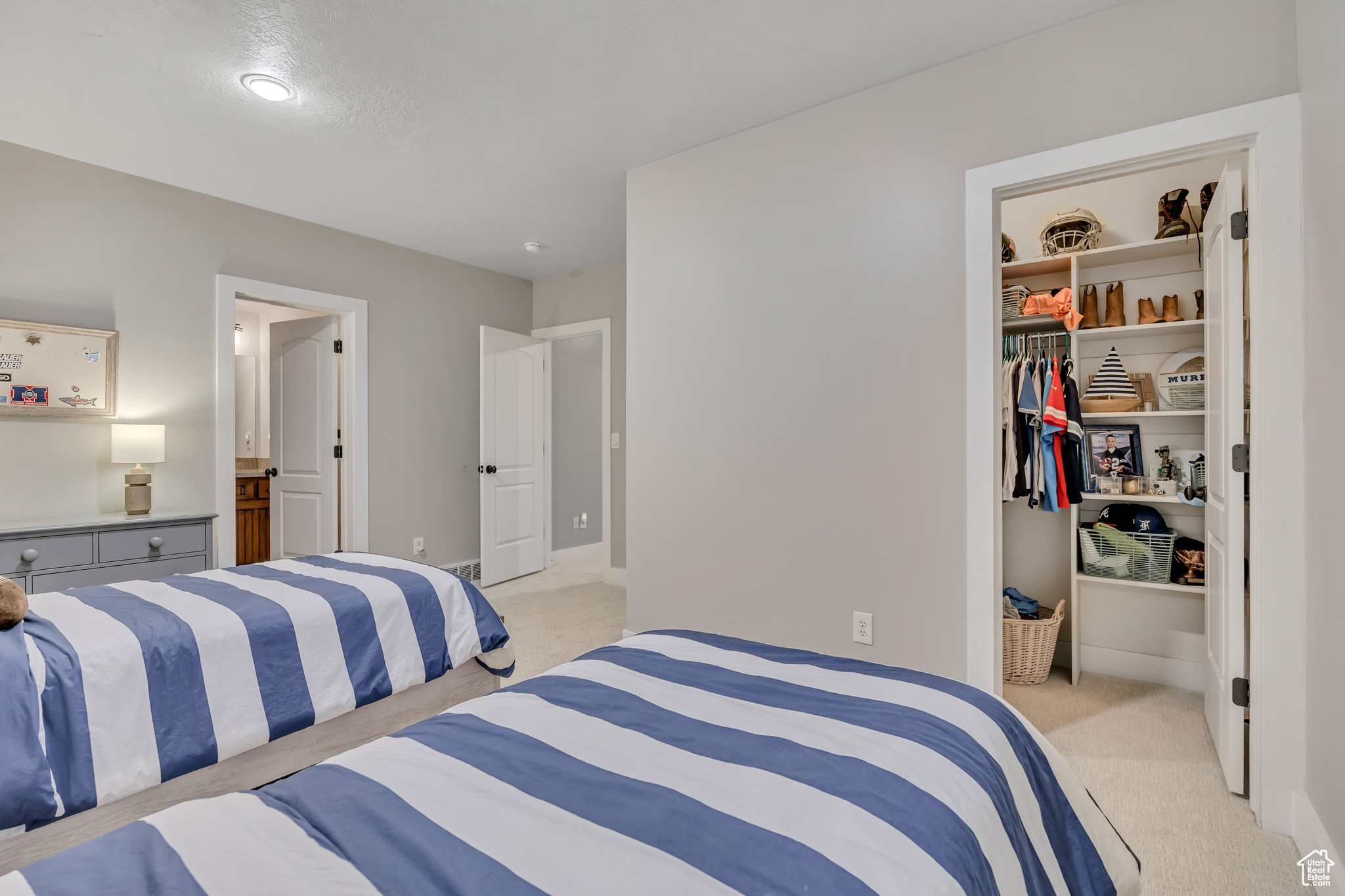 BELLEVUE - Residential