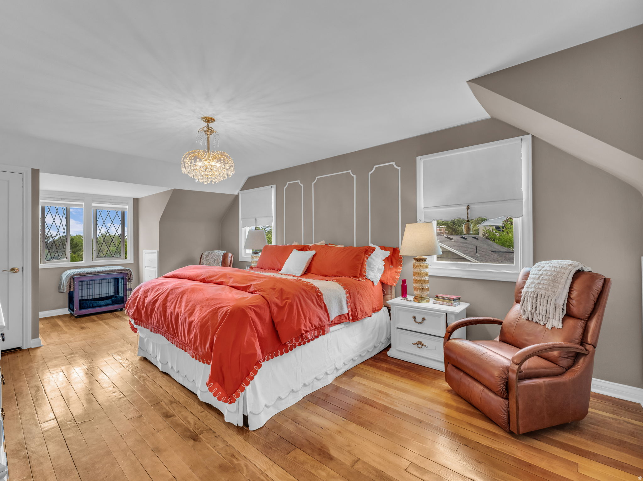 SUNNYSIDE PARK - Residential